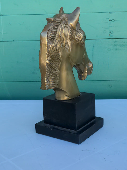 MOUNTED BRASS HORSE HEAD
