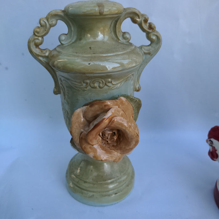 SMALL GREEN LAMP BASE WITH YELLOW FLOWER