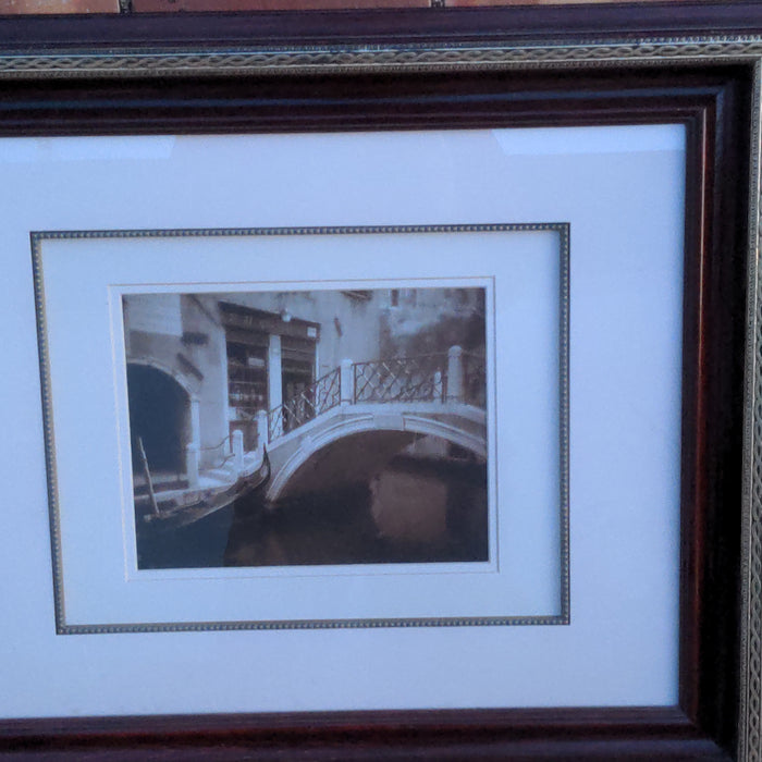 PHOTO PRINT OF A VENETIAN BRIDGE OVER A CANAL