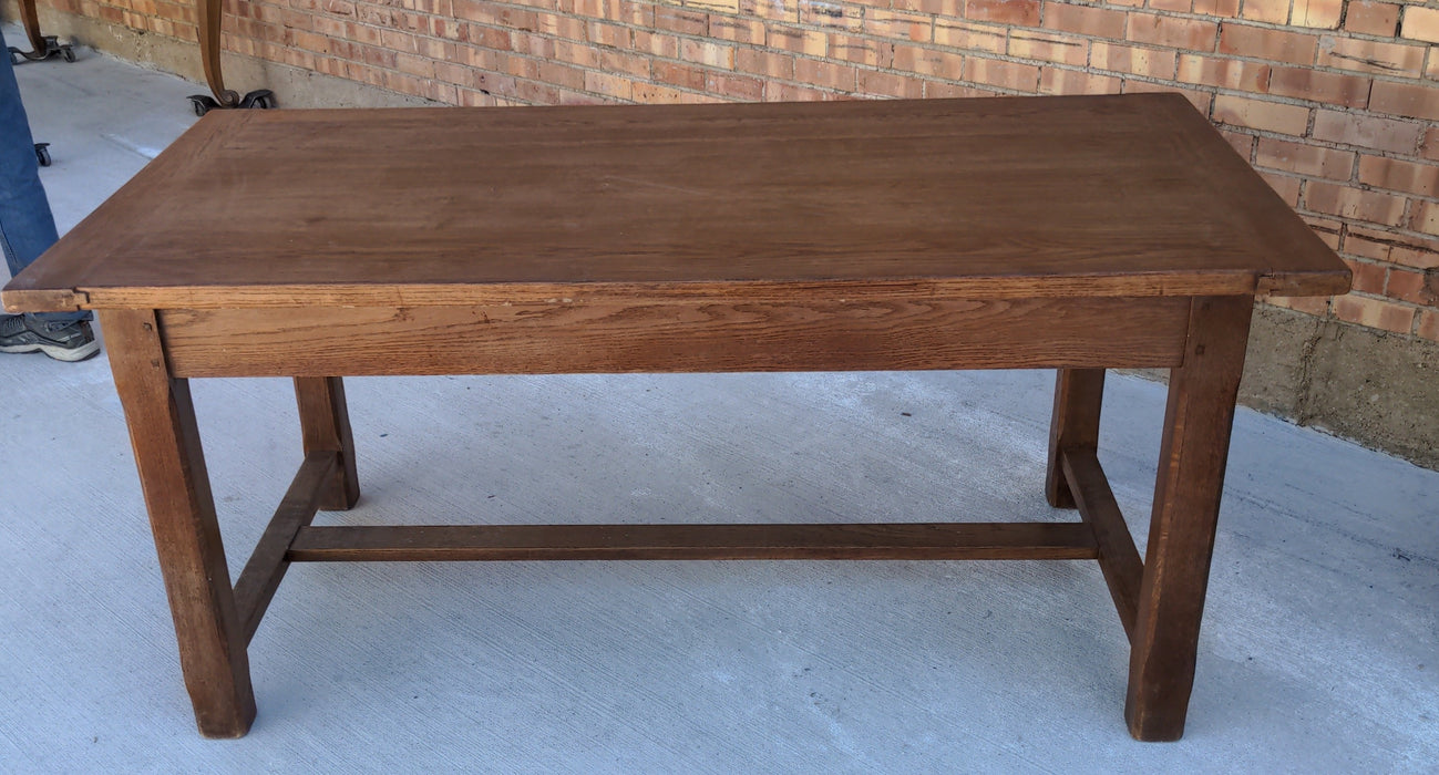 FRENCH PEGGED OAK FARMHOUSE TABLE