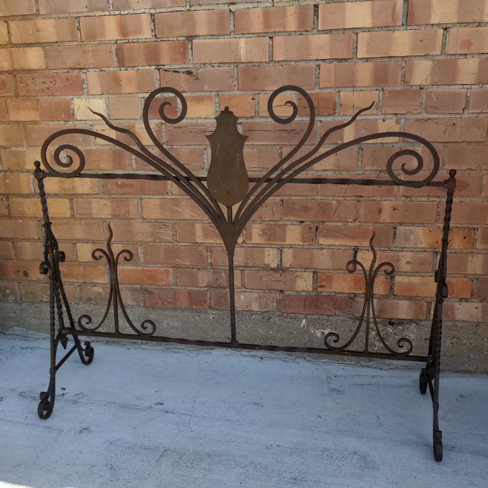 HANDWROUGHT IRON SCREEN