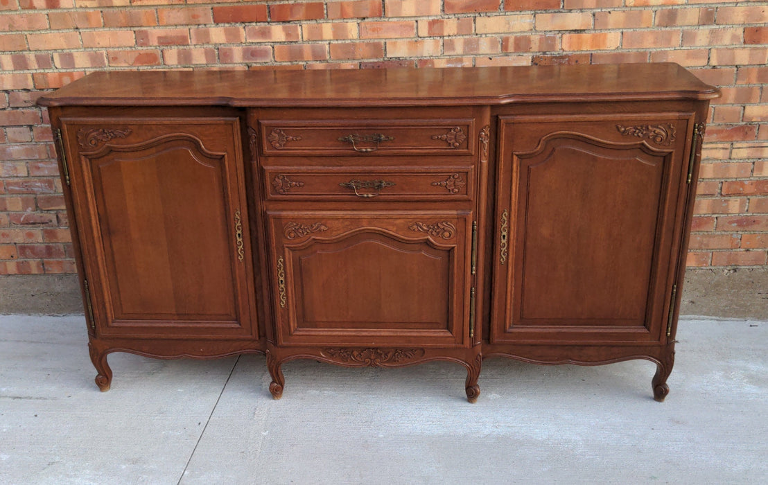 LOUIS XV PARQUETRY OAK SIDEBOARD WITH CENTER DRAWERS