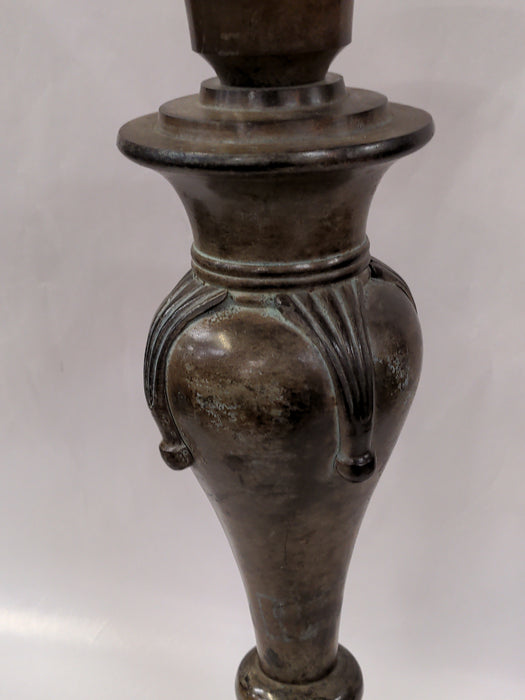 TALL METAL URN-SHAPED CANDLESTAND