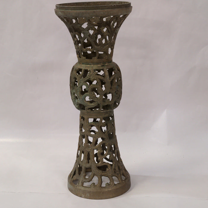 BRASS FILIGREE STYLE STAND WITH THREADED TOP