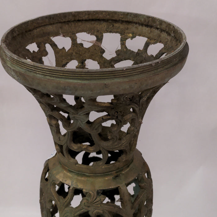 BRASS FILIGREE STYLE STAND WITH THREADED TOP