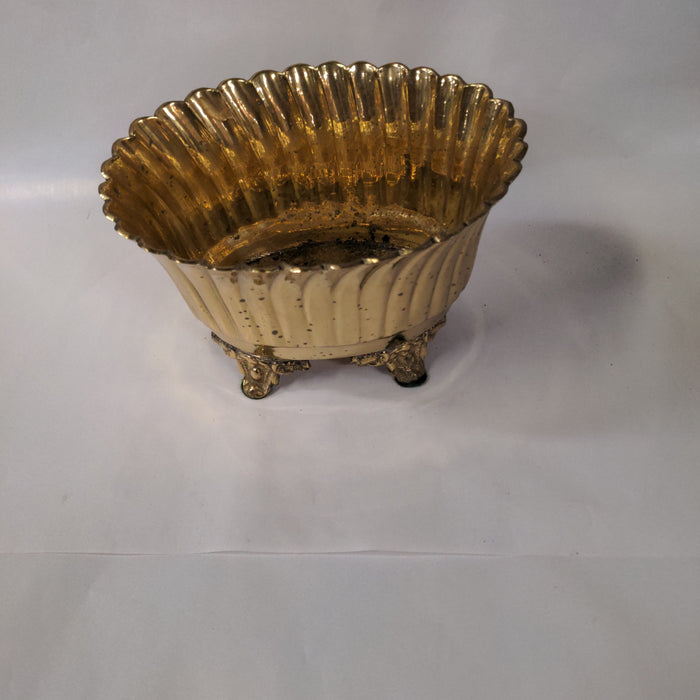SMALL BRASS FOOTED PLANTER
