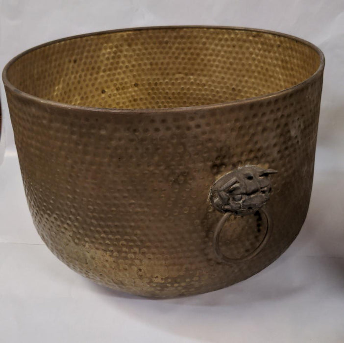 HAMMERED BRASS PLANTER