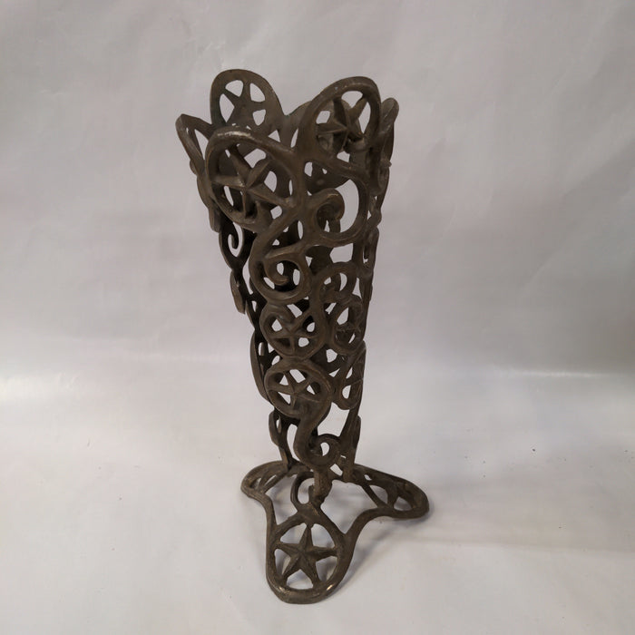 IRON VASE HOLDER