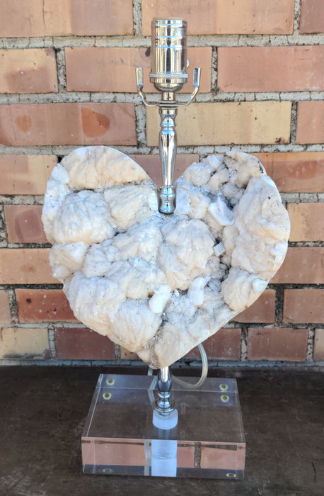 HEART SHAPED QUARTZ MODERN LAMP ON ACRYLIC BASE