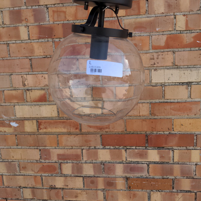 CLEAR GLASS GLOBE HANGING LIGHT