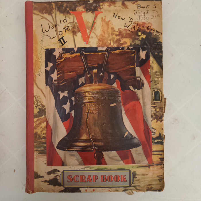 WORLD WAR II SCRAPBOOK. NEW RUSSO GERMAN WAR