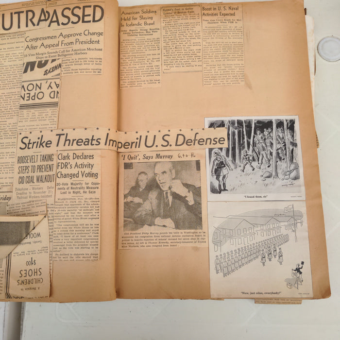 WORLD WAR II SCRAPBOOK SAVING AMERICA