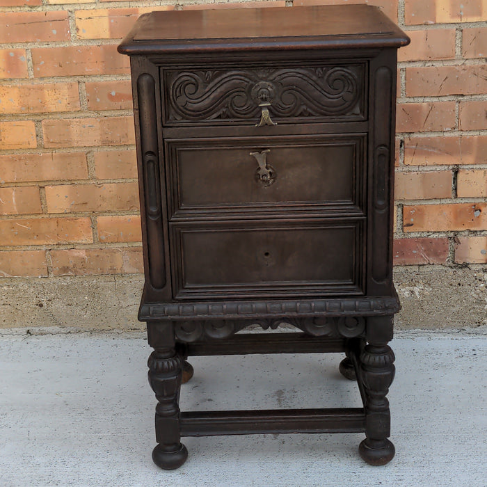 SMALL THREE DRAWER ENGLISH OAK NIGHTSTAND AS FOUND