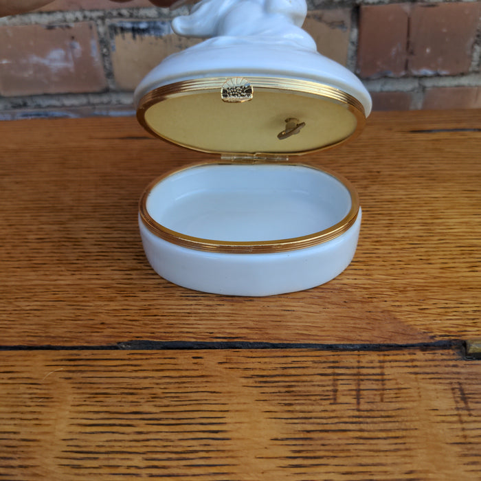 WHITE CERAMIC ANGEL-TOPPED MUSIC BOX