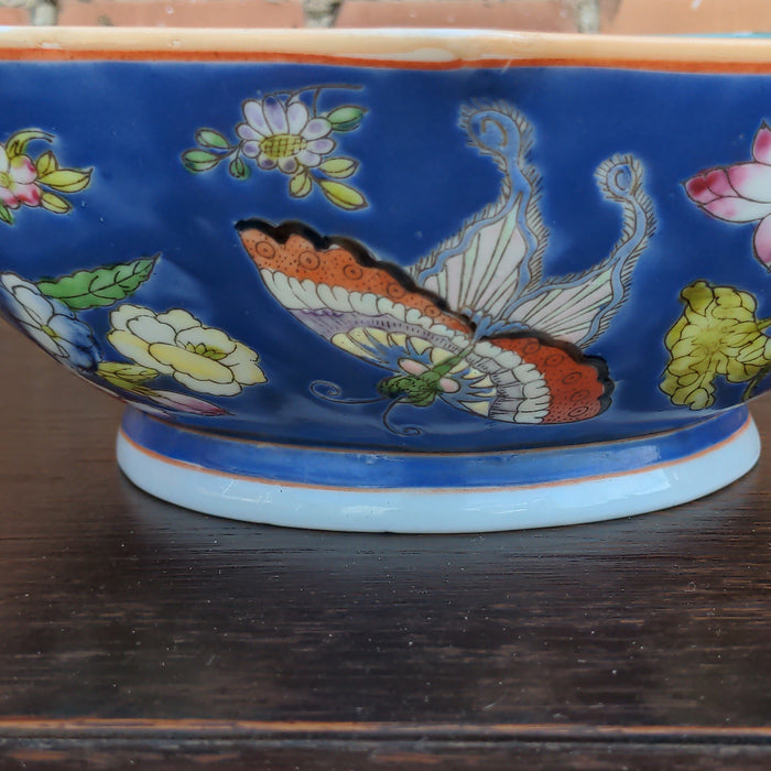 OCTAGONAL SHAPED ASIAN STYLE BOWL WITH BUTTERFLIES, BY NEIMAN MARCUS HONG KONG, AS FOUND