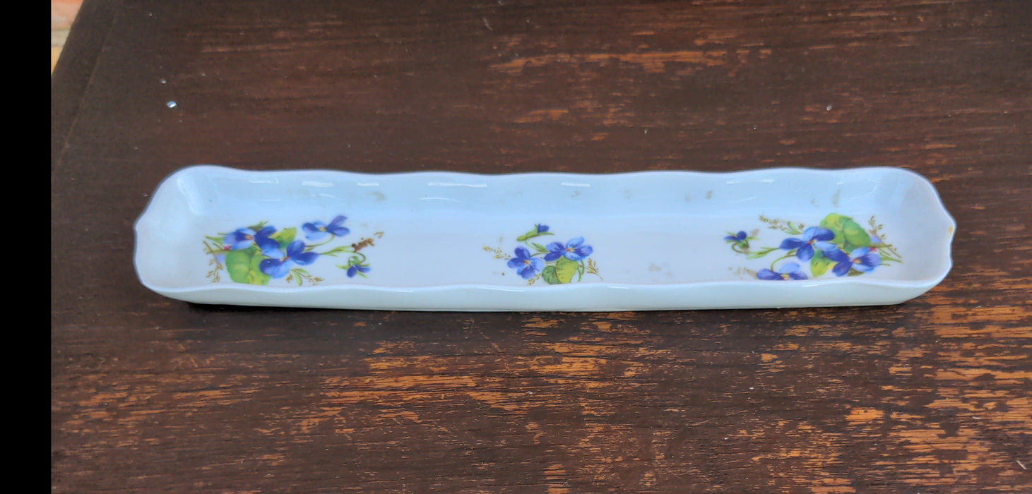 FRENCH LIMOGES DRESSER TRAY WITH LILACS