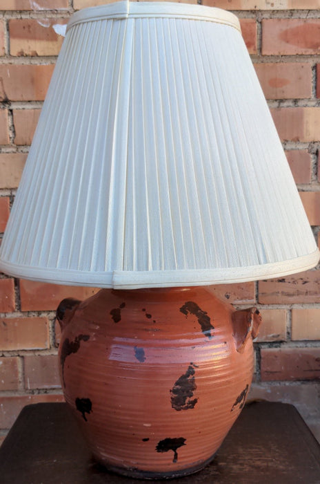 ORANGE AMERICAN POTTERY LAMP