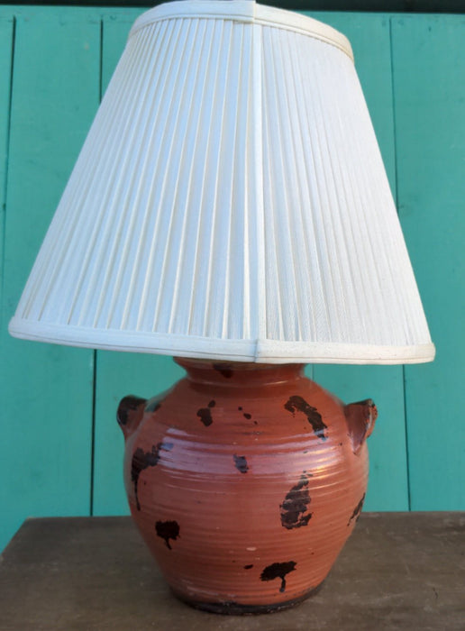 ORANGE AMERICAN POTTERY LAMP