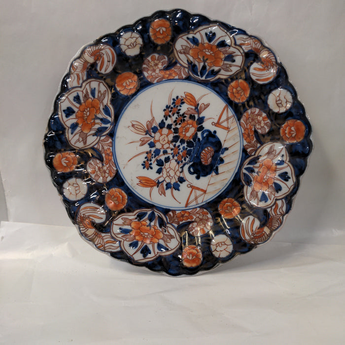 LARGE IMARI PLATE