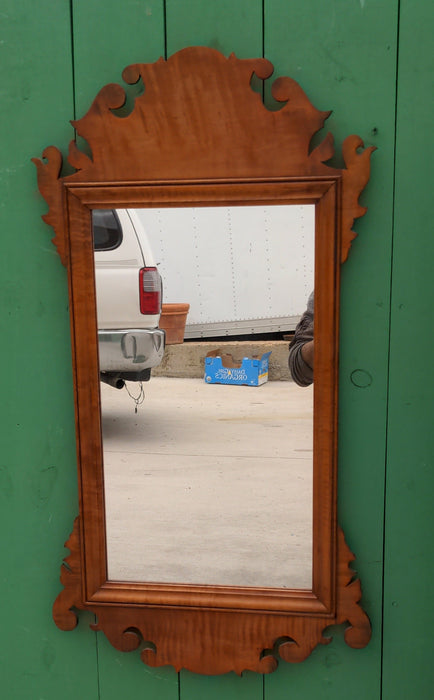 ELDRED WHEELER HAND MADE COPY OF 18TH CENTURY TIGER MAPLE MIRROR