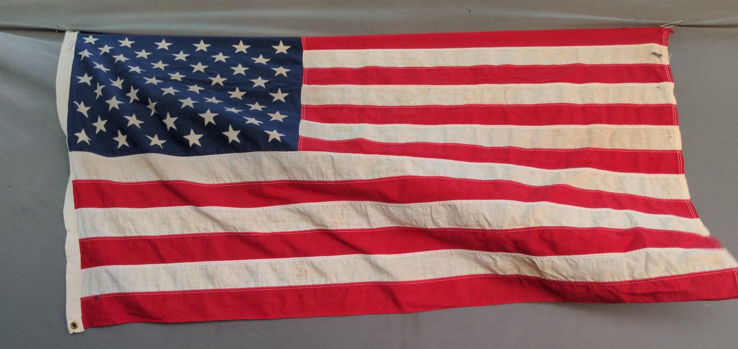 VINTAGE AMERICAN FLAG