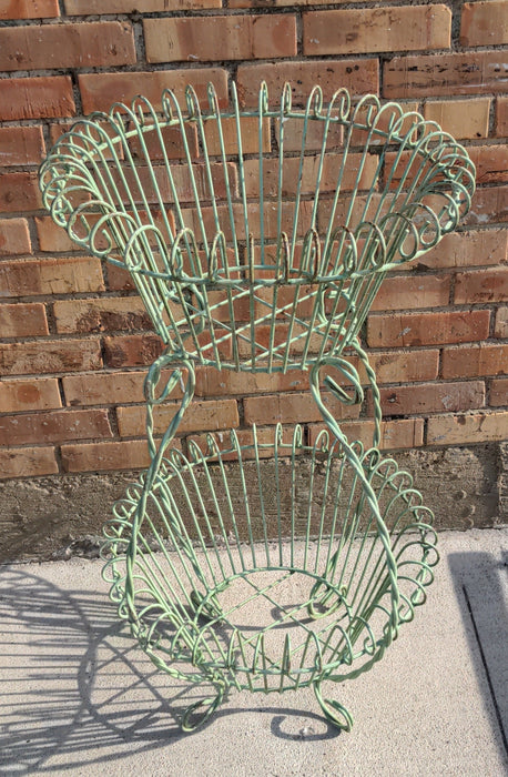 TWO-TIER VERDIGRIS WIRE PLANTER STAND