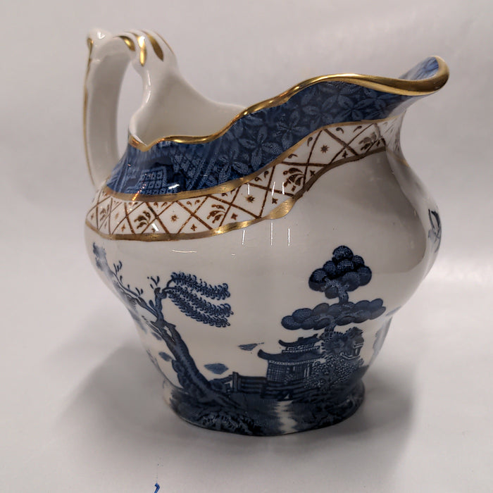 BLUE WILLOW WITH GOLD RIM CREAM PITCHER