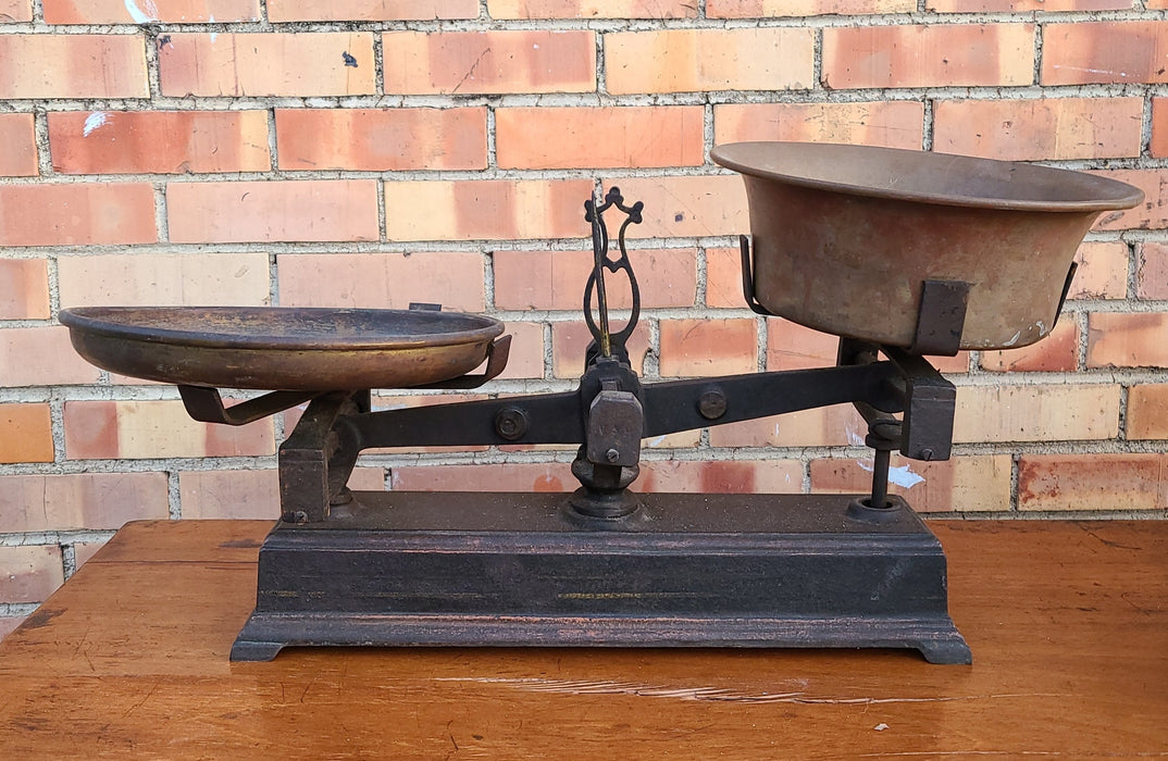 BELGIAN BLACK CAST IRON COUNTER SCALE