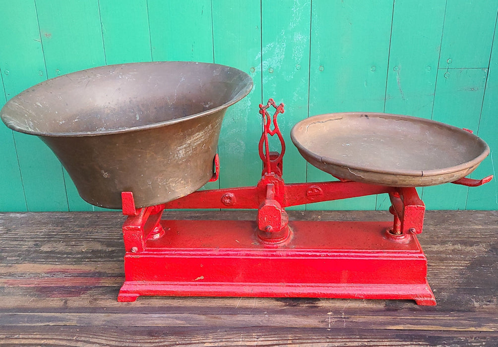 BELGIAN RED CAST IRON COUNTER SCALE