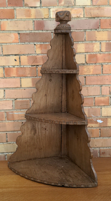 SMALL FRENCH RUSTIC OAK CORNER SHELF