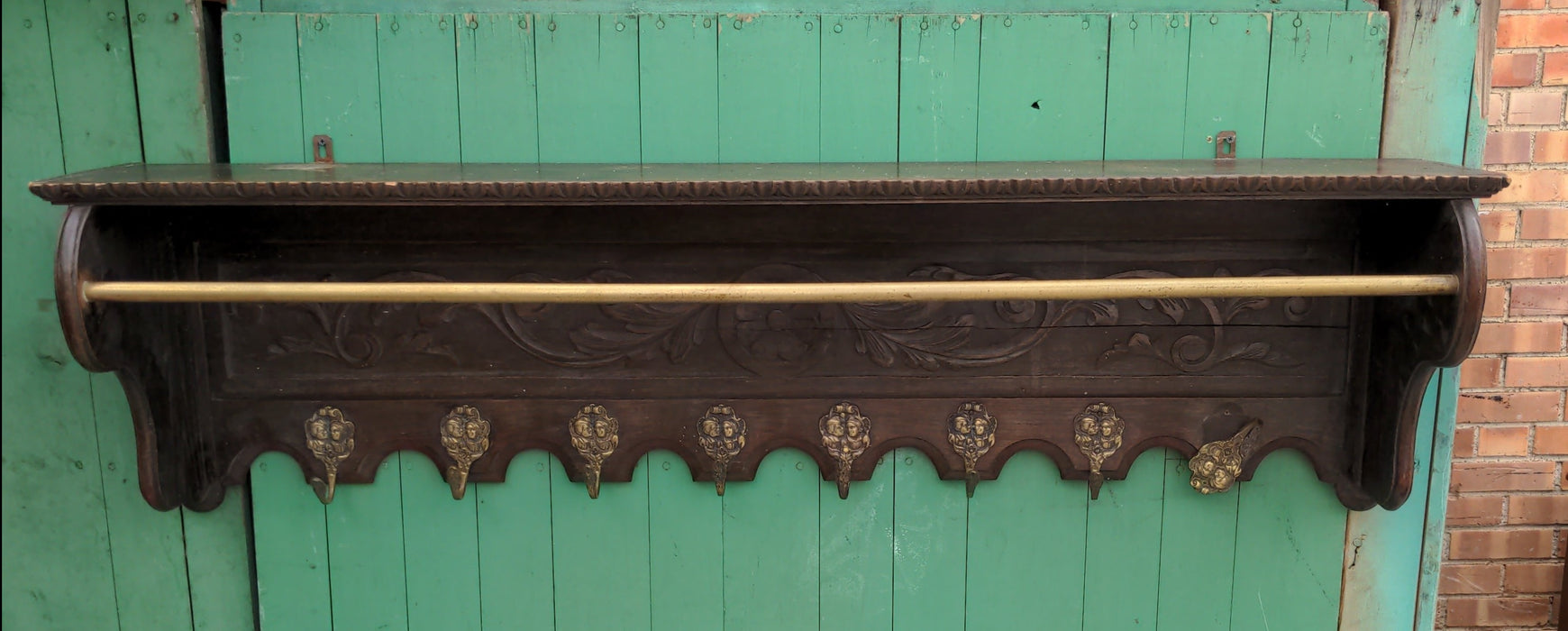 FRENCH ACANTHUS CARVED OAK WALL SHELF WITH BRASS BAR