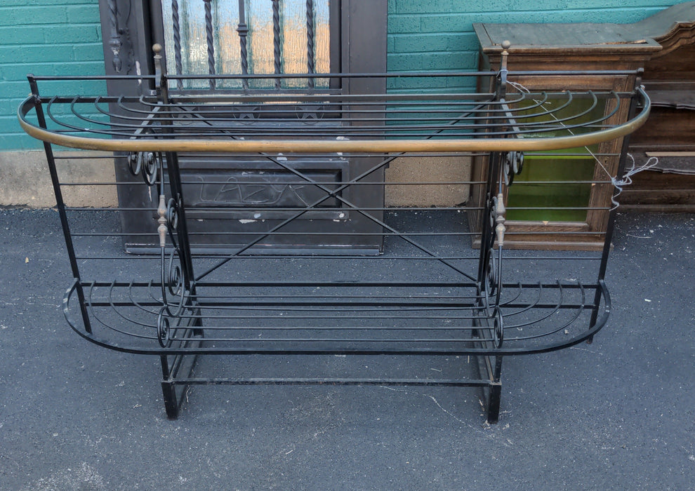 LOW IRON & BRASS BAKER'S RACK