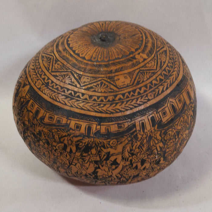 ORNATE SOUTH AMERICAN INCISED GOURD