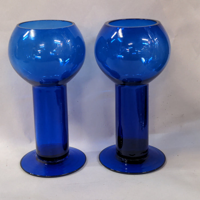 PAIR OF COBALT BLUE STEMMED GLASSES