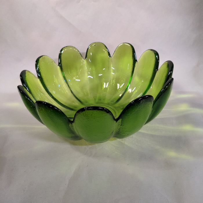 GREEN LEAF GLASS  BOWL