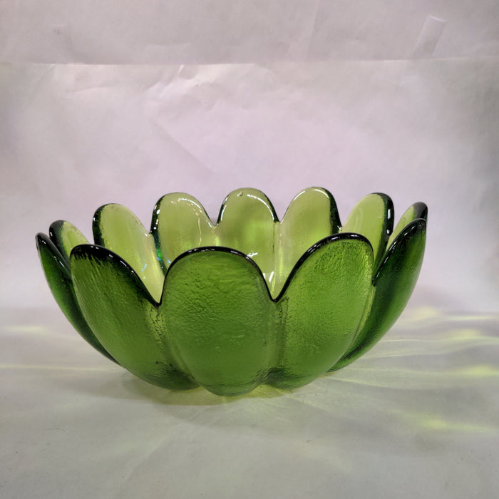 GREEN LEAF GLASS  BOWL