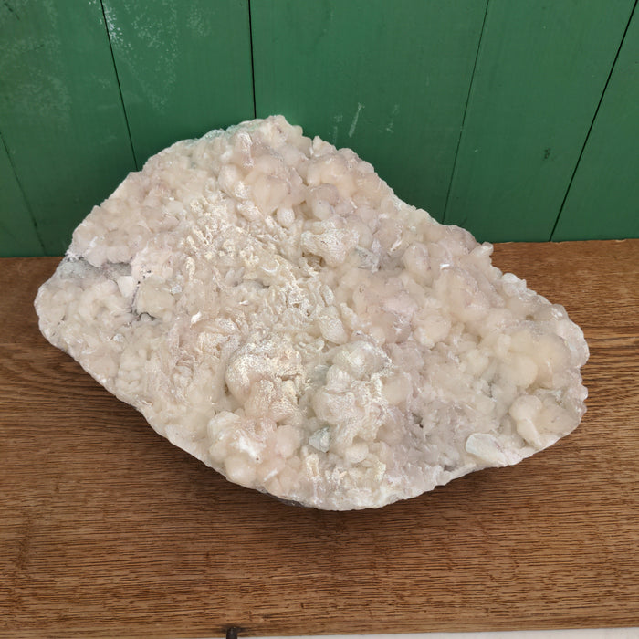 LARGE QUARTZ CRYSTAL GEODE