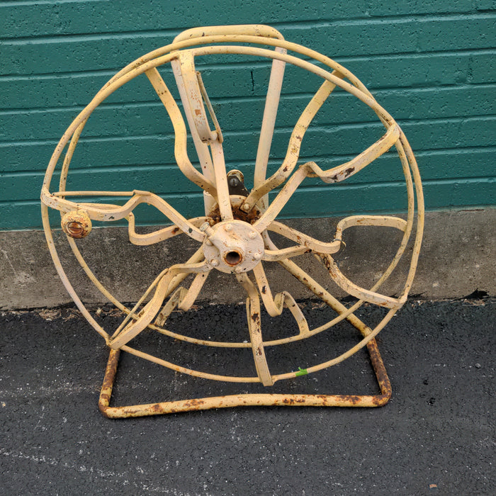 COOL YELLOW IRON HOSE HOLDER