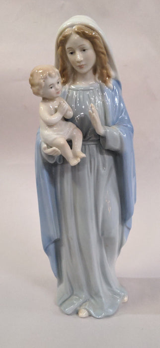 FIGURINE MOTHER AND CHILD