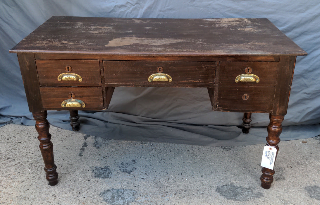 LOUIS PHILIPPE SMALL WRITING DESK IS FOUND