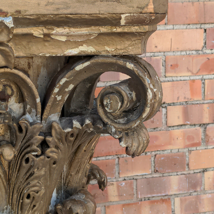 LARGE CARVED GILT WOOD CORINTHIAN CAPITAL