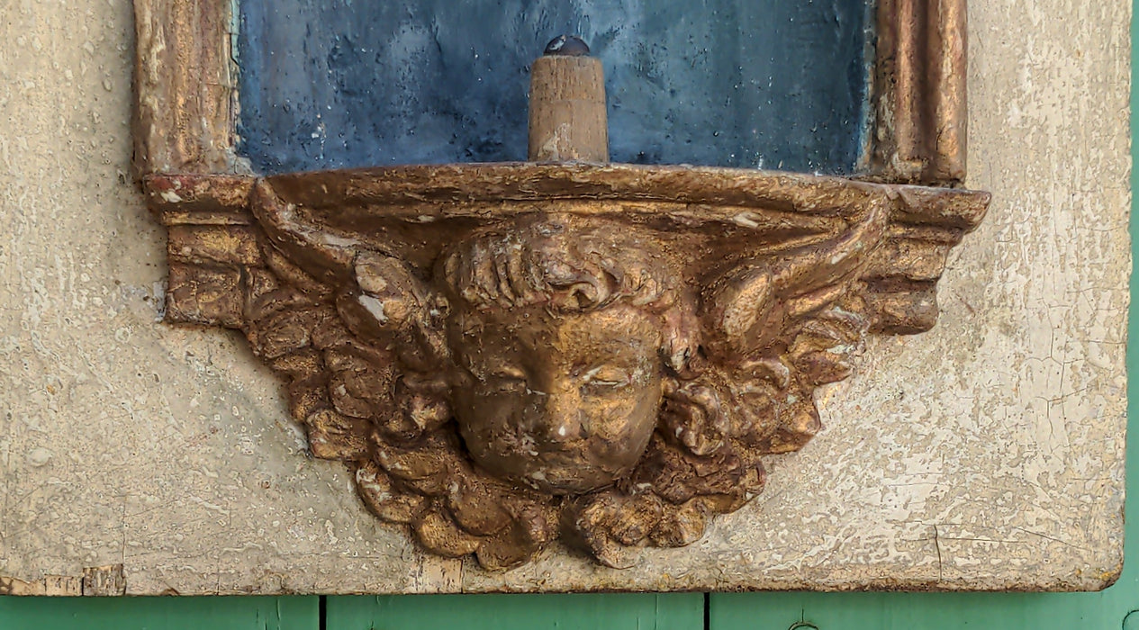 TINY PAINTED CHERUB WALL NICHE