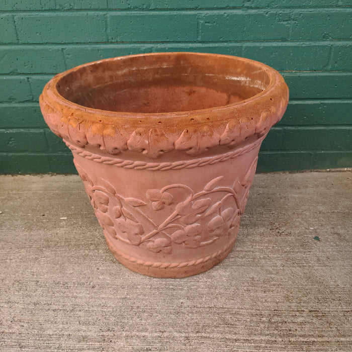 ROUND RESIN PLANTER