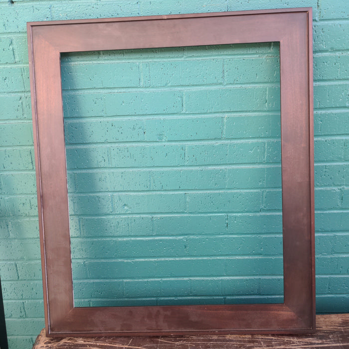 MEDIUM SIZE MAHOGANY FRAME