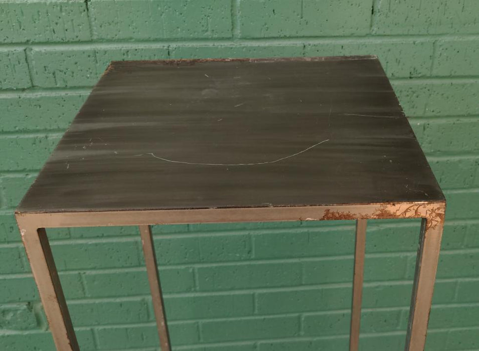 TALL STEEL THIN LEG PEDESTAL