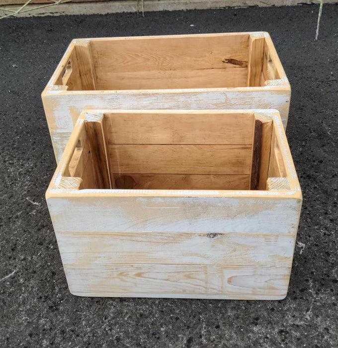 SET OF TWO NESTED WOOD BOXES WITH WHITE WASH