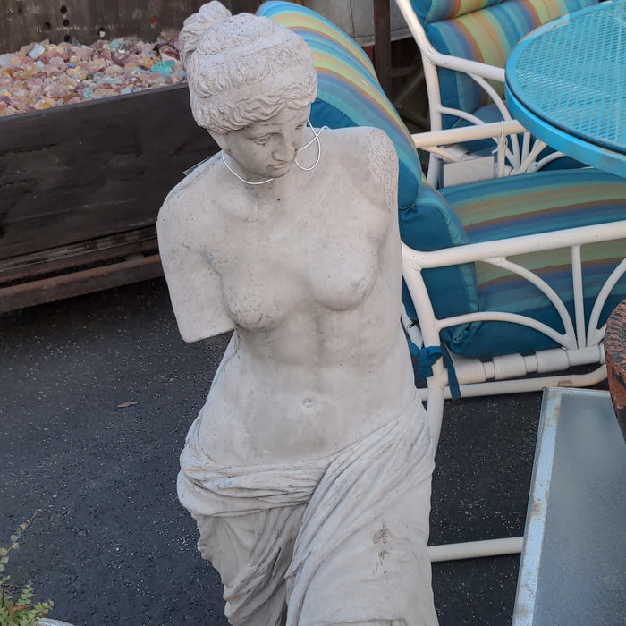 CONCRETE CLASSICAL STATUE OF VENUS