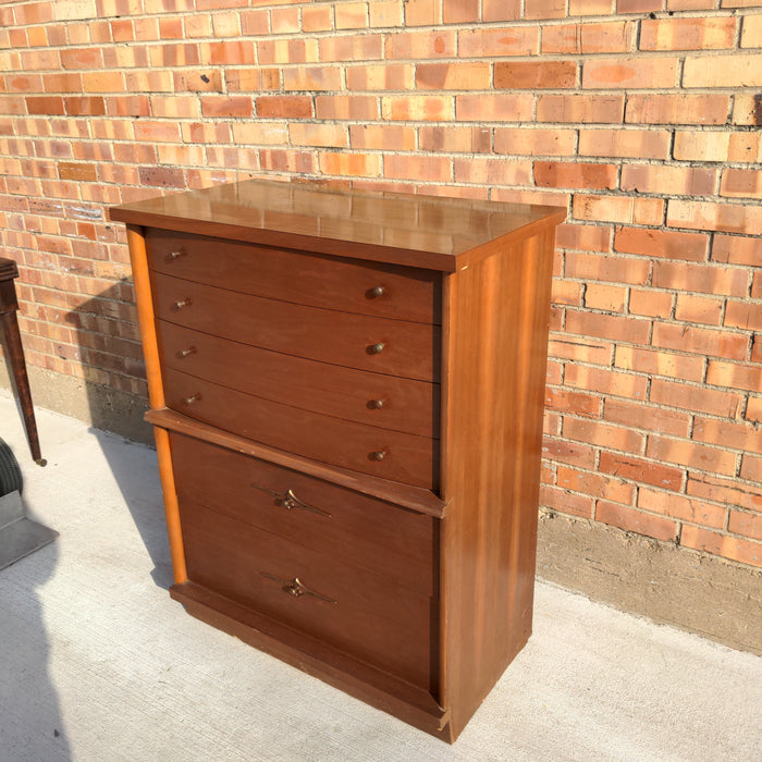 MID-CENTURY MAHOGANY CHEST