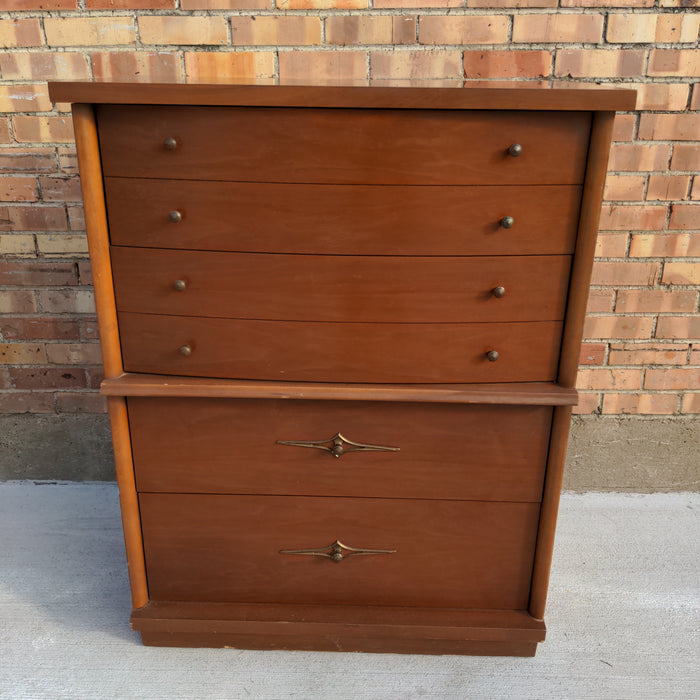 MID-CENTURY MAHOGANY CHEST