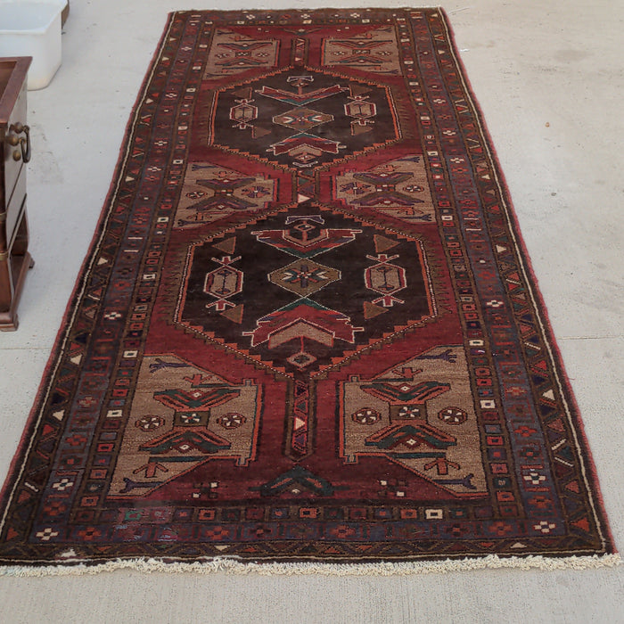 HAND TIED PERSIAN RUGRUNNER